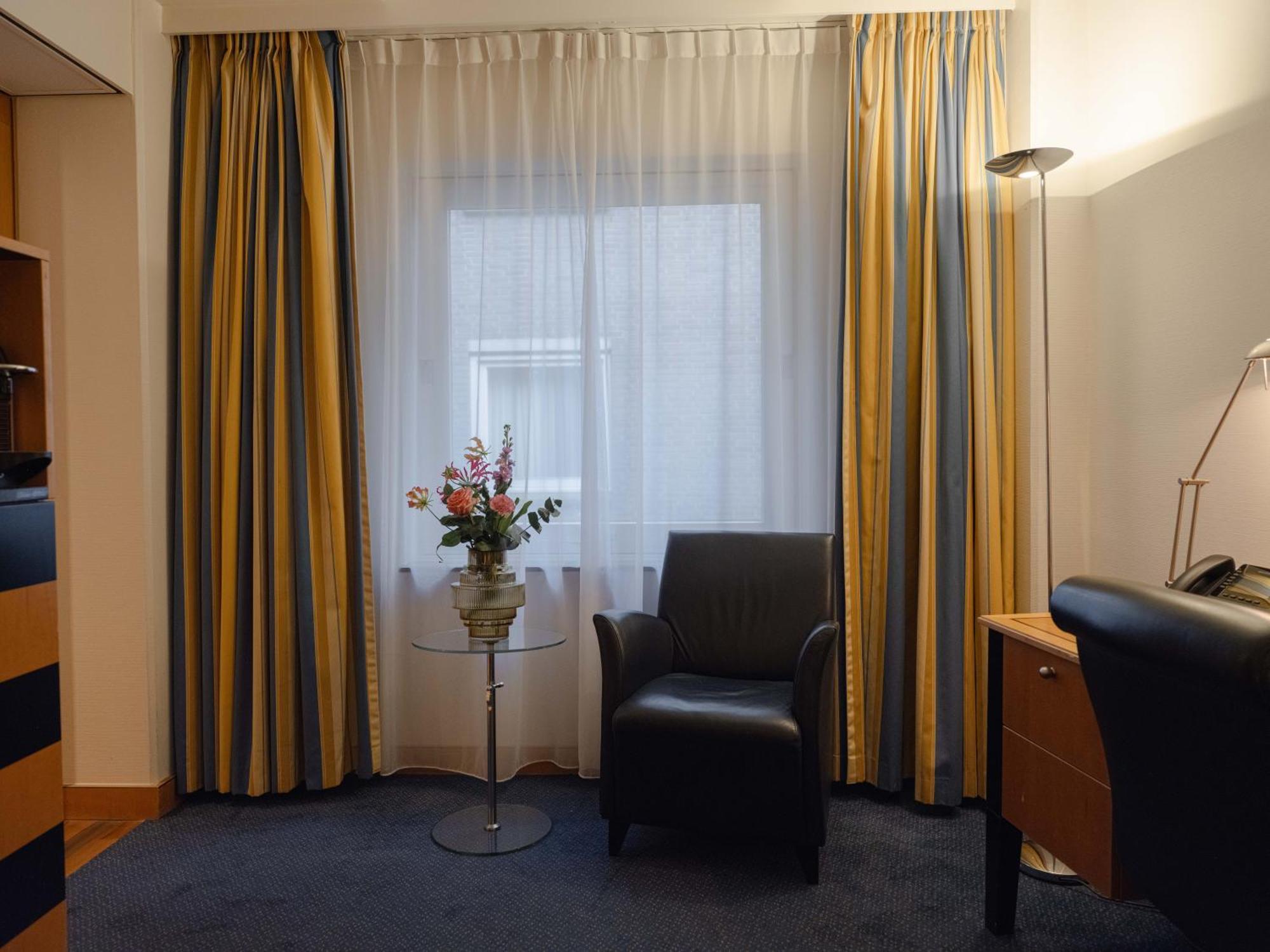 Swissôtel Amsterdam Extérieur photo